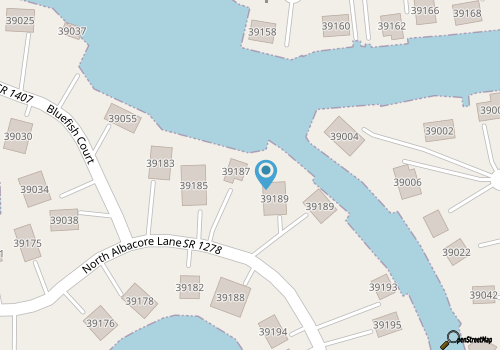 Le Spot map location