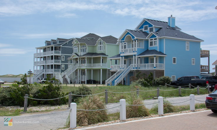 Oceanfront homes in Buxton