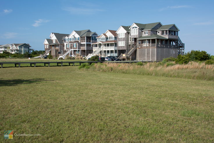 Soundfront homes in Salvo