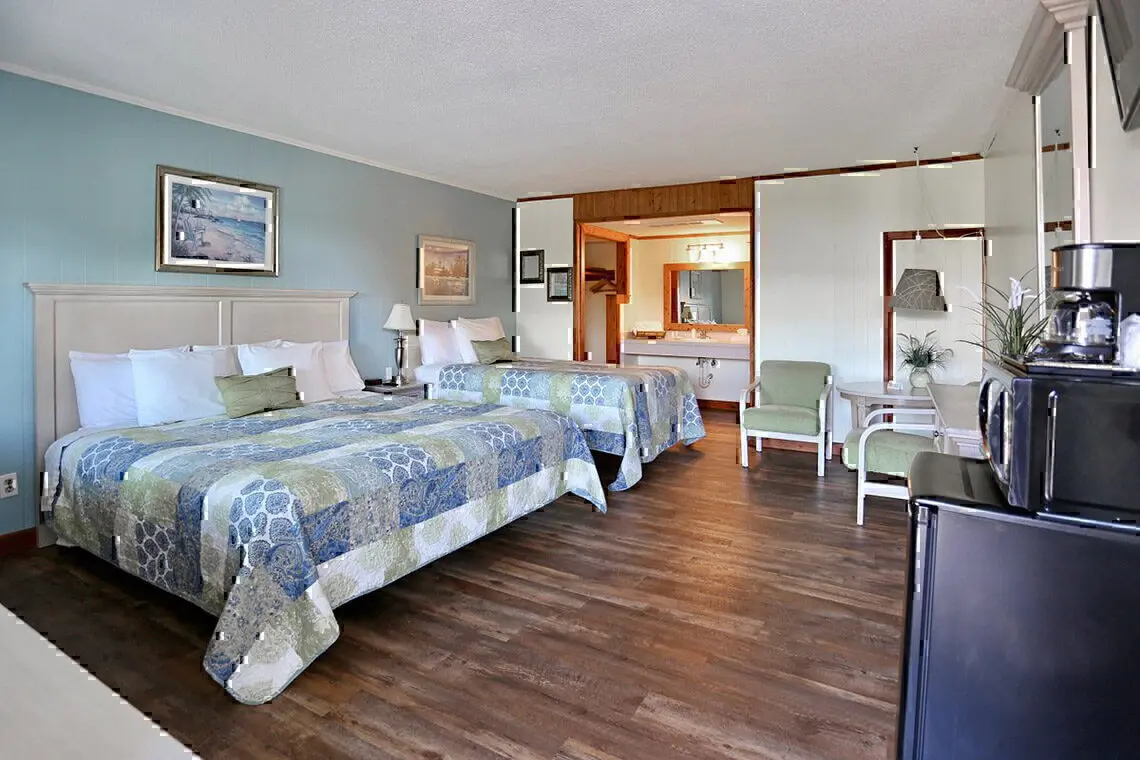 Cape Pines Motel