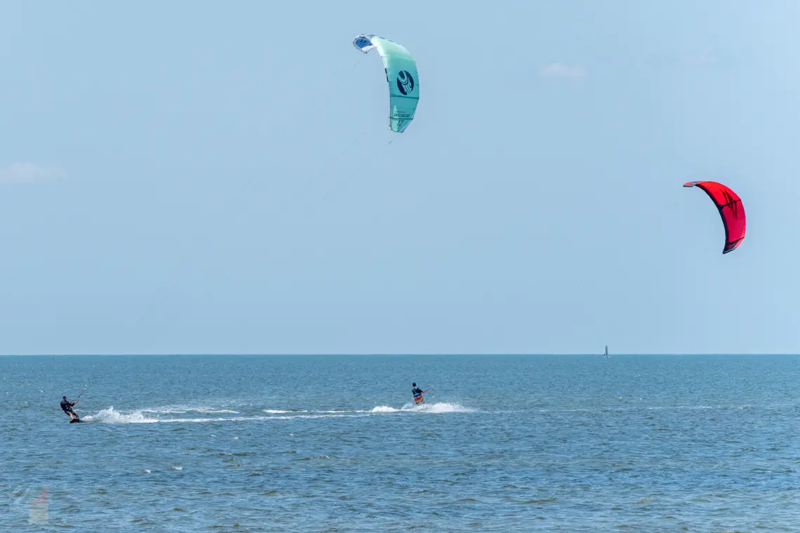 Advertise with Us - Hatteras-NC.com