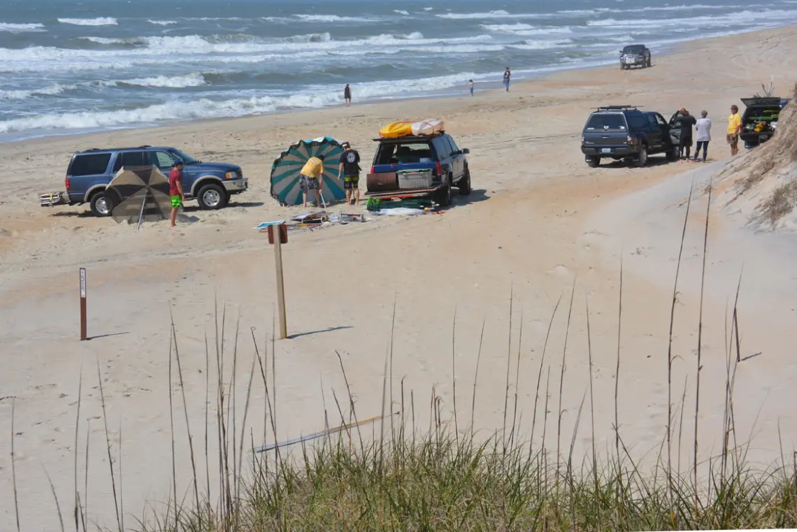 Link to Hatteras-NC.com
