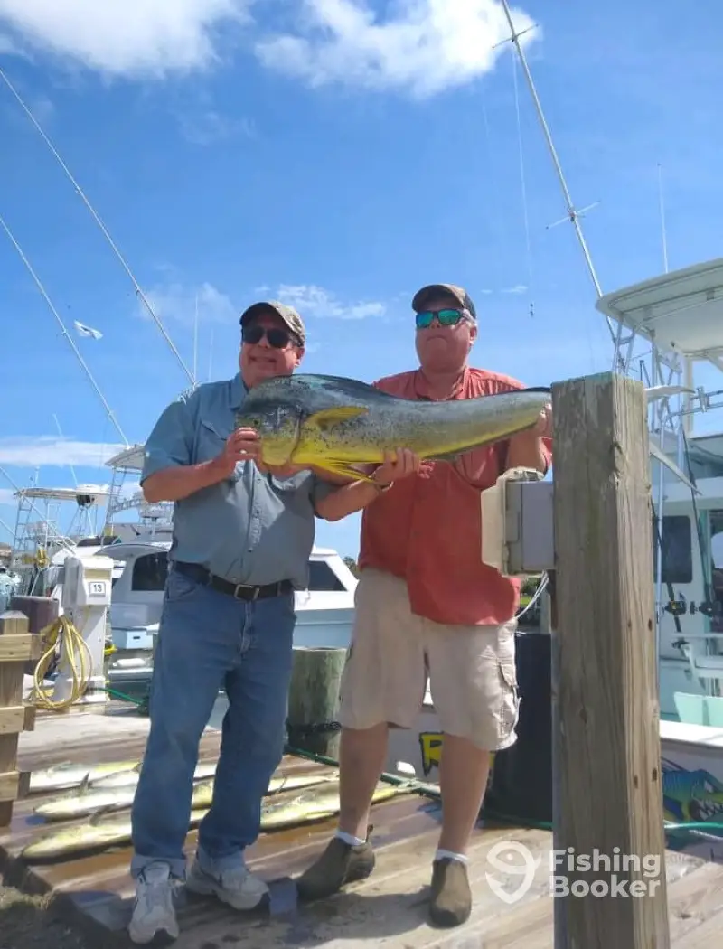 Rabid Tuna Sportfishing Charters charter image 4
