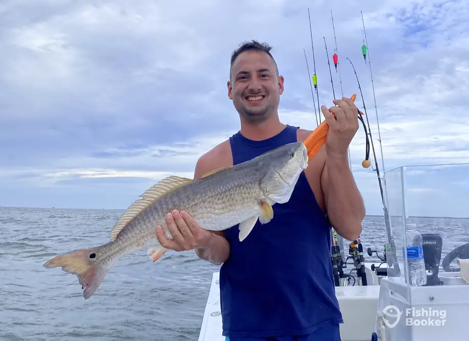 Max’s Boating Adventures charter image 2