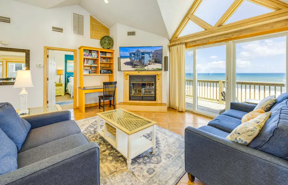 Windows to the Sea