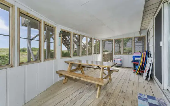 7590 - Sea Cabin