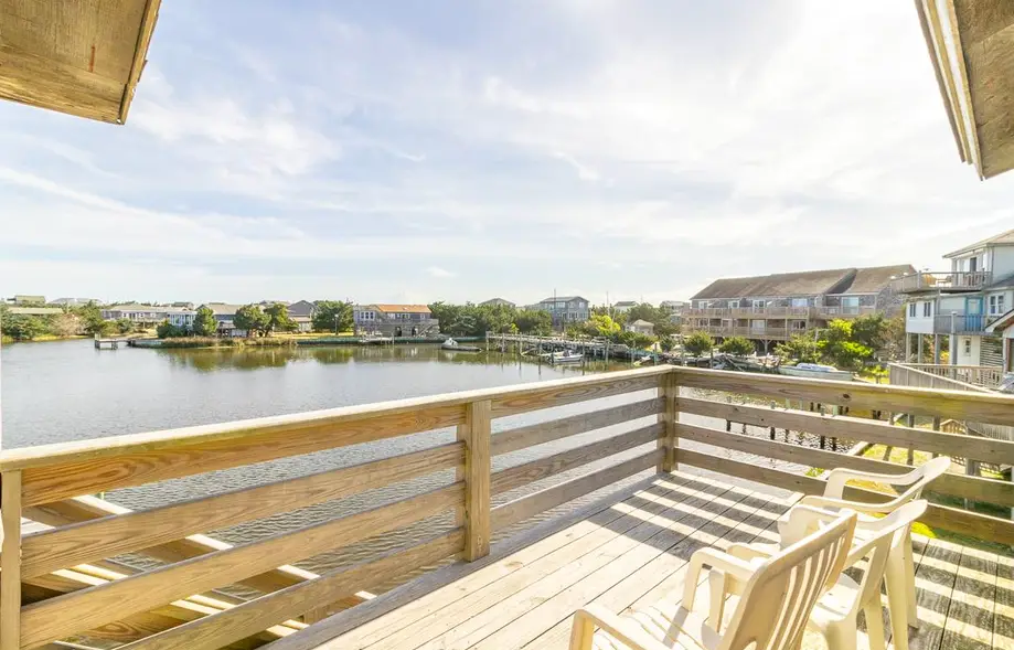 Doubletree Dockside A-130
