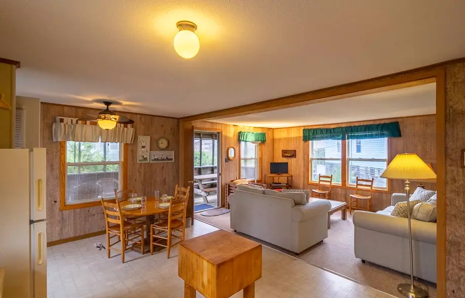 Russ-lynn Dunes S-114