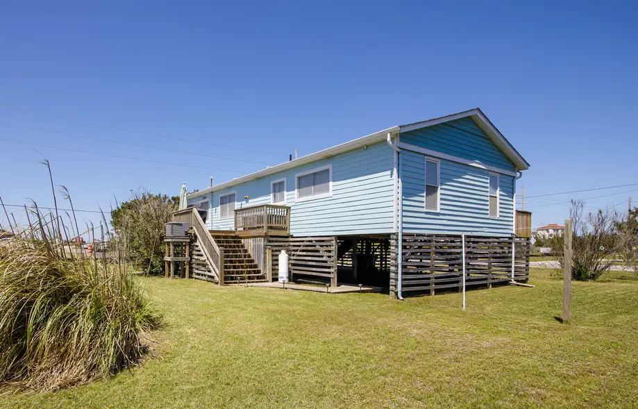 7022 - East Point El Dorado