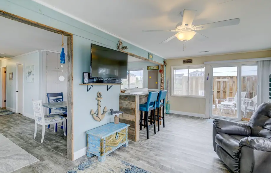 7022 - East Point El Dorado