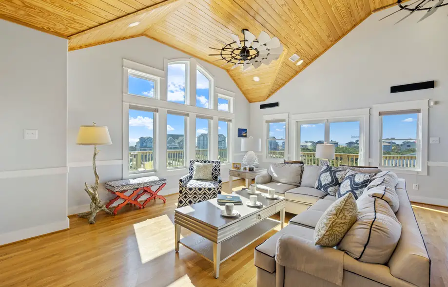 Bonzer Beach House