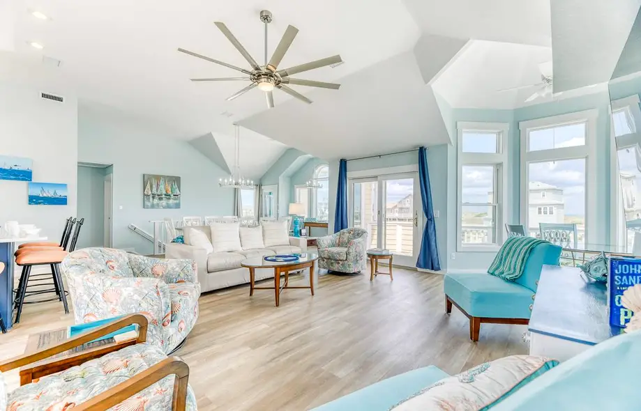 We Love The Beach S-102