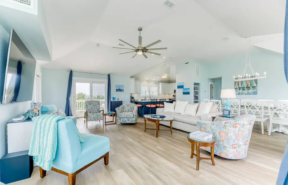 We Love The Beach S-102