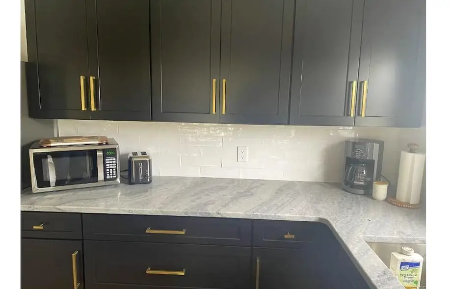 Relax, unwind in beautiful coastal cottage near exquisite Cape Hatteras Seashore