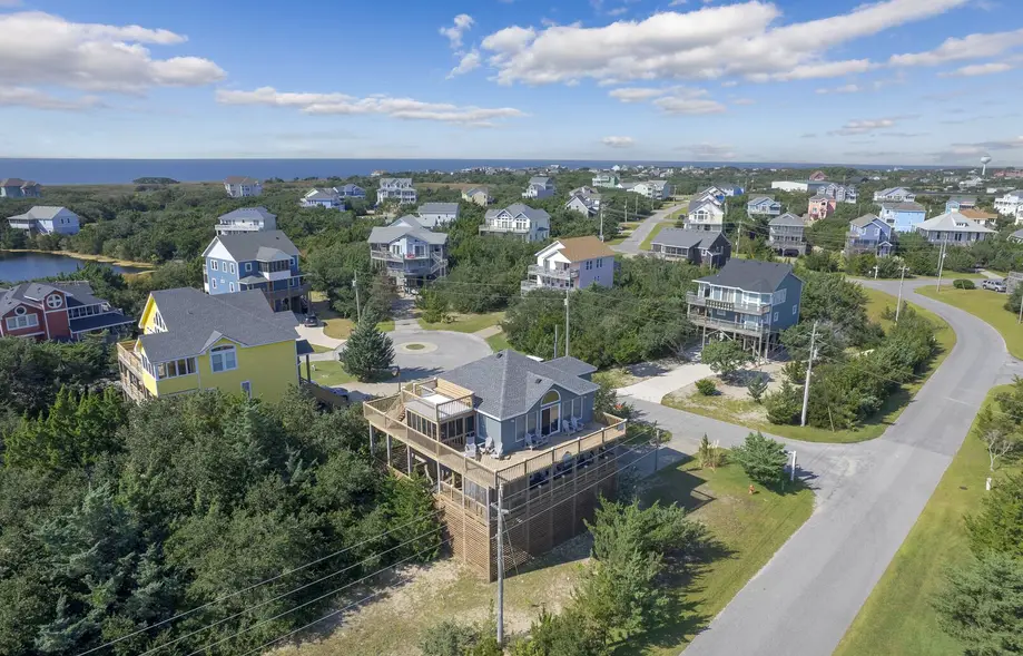 7692 - Seaside Serenity