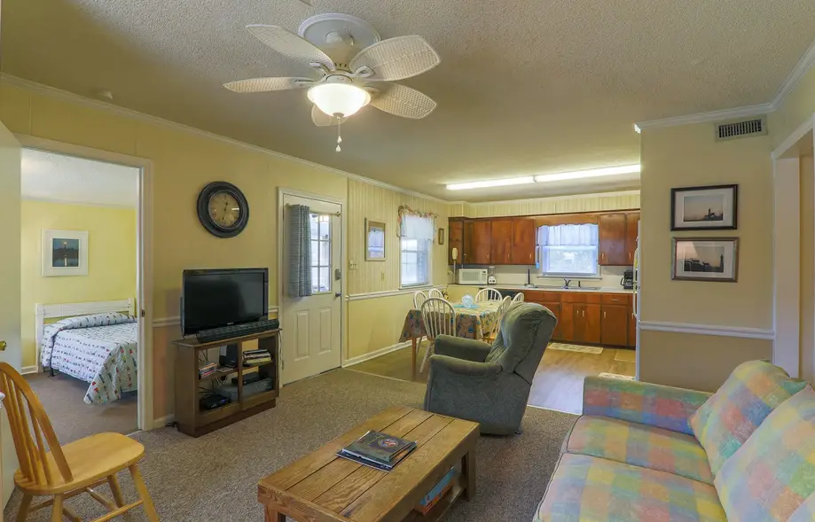 7604 - Uncle Pooh's Cottage