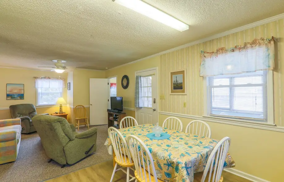 7604 - Uncle Pooh's Cottage