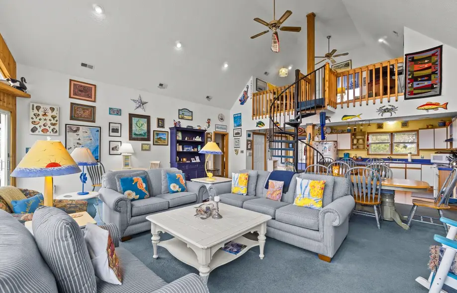 7828 - Swing Belly's Roost