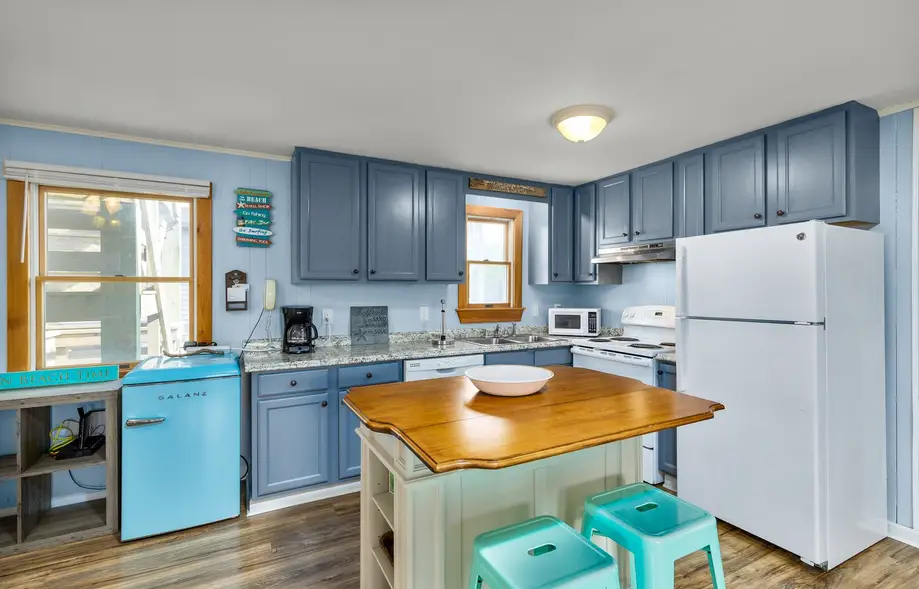 7940 - Yano's Sea Escape