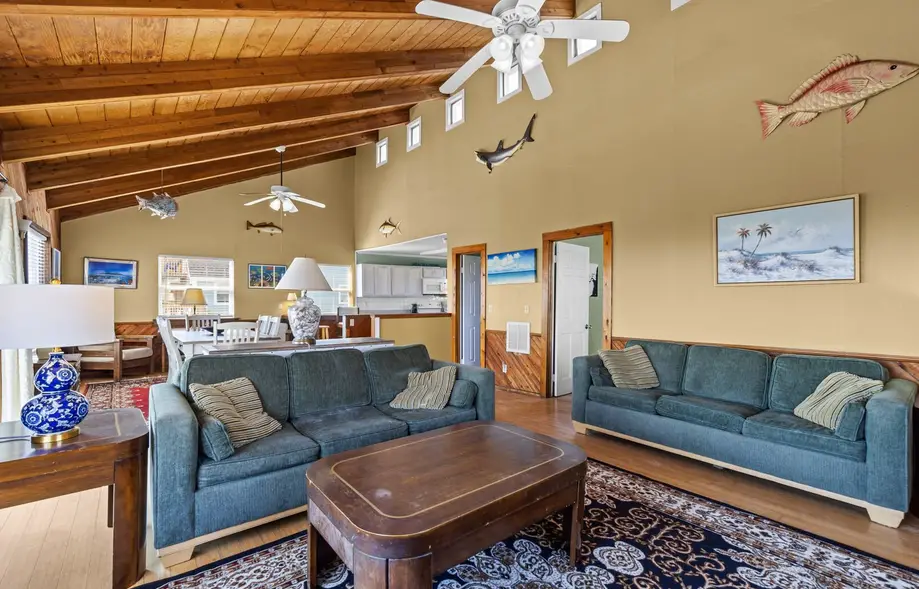 7621 - Hatteras Bound