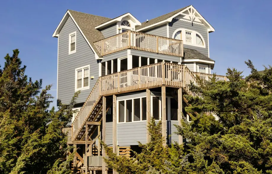 Victorian Dollhouse 131