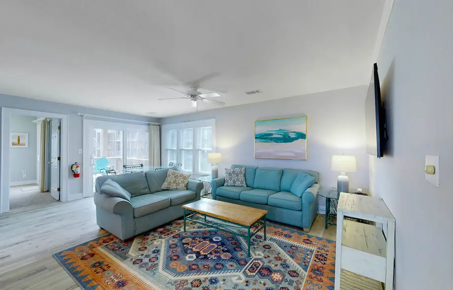 La Dolce Vita  #10-IC