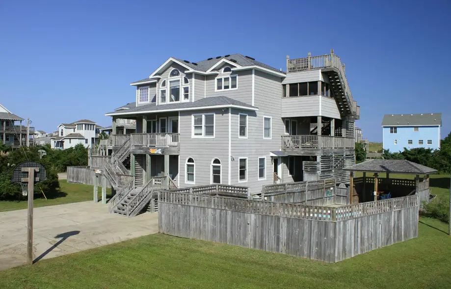 Beauty on the Beach #7-W